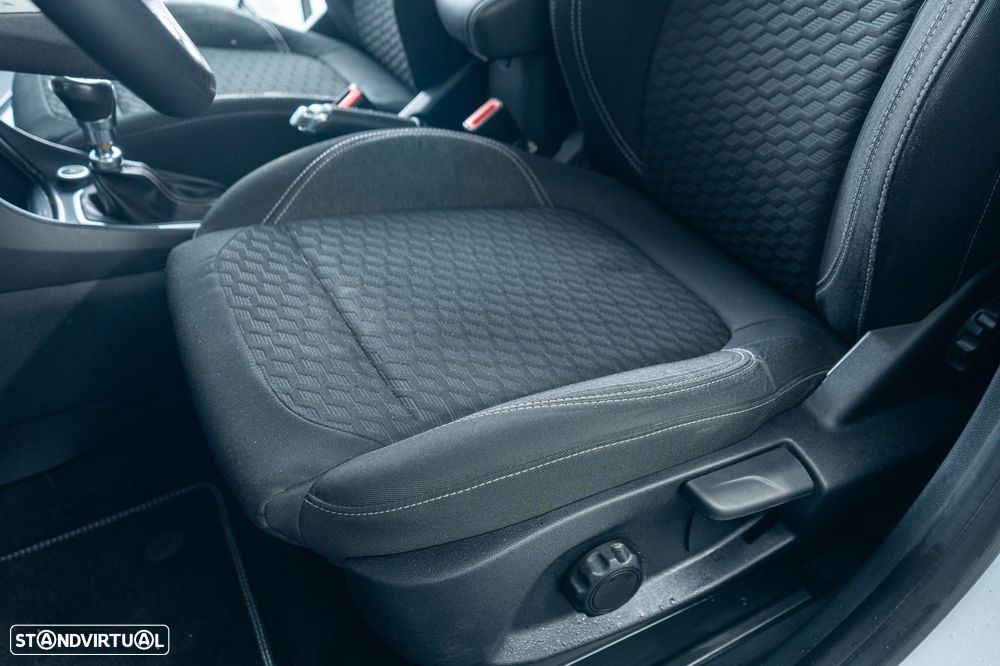 Ford Puma 1.0 EcoBoost Hybrid TITANIUM - 6