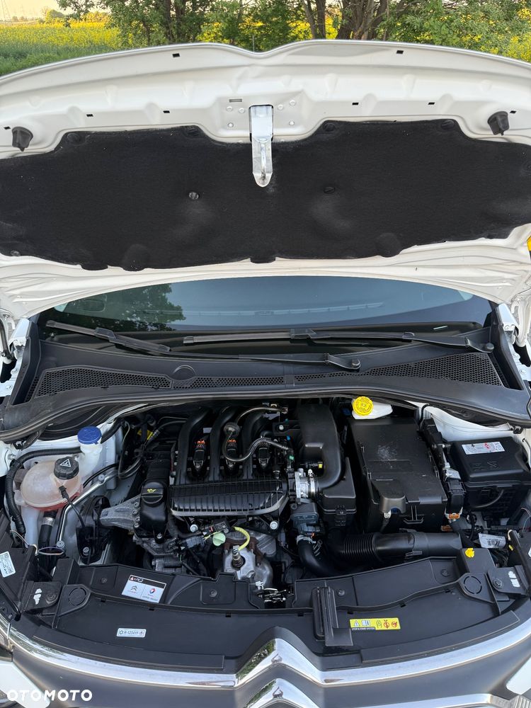 Citroën C3 1.2 PureTech Shine - 32