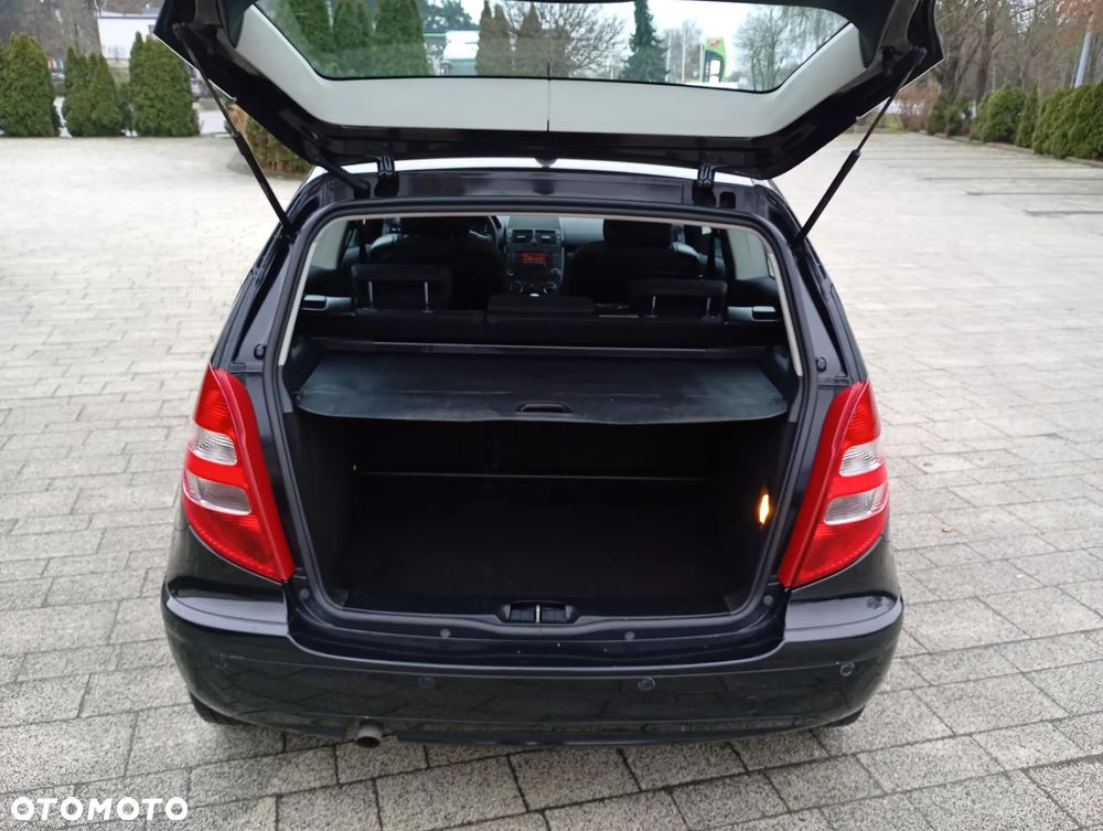 Mercedes-Benz Klasa A 200 Avantgarde Edition 10 - 13