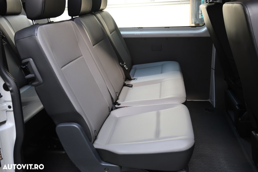 Volkswagen Caravelle LR Comfortline - 31