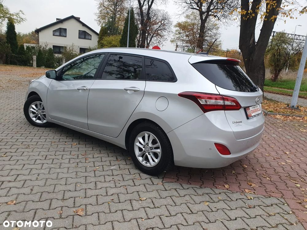Hyundai i30 1.6 Style - 24
