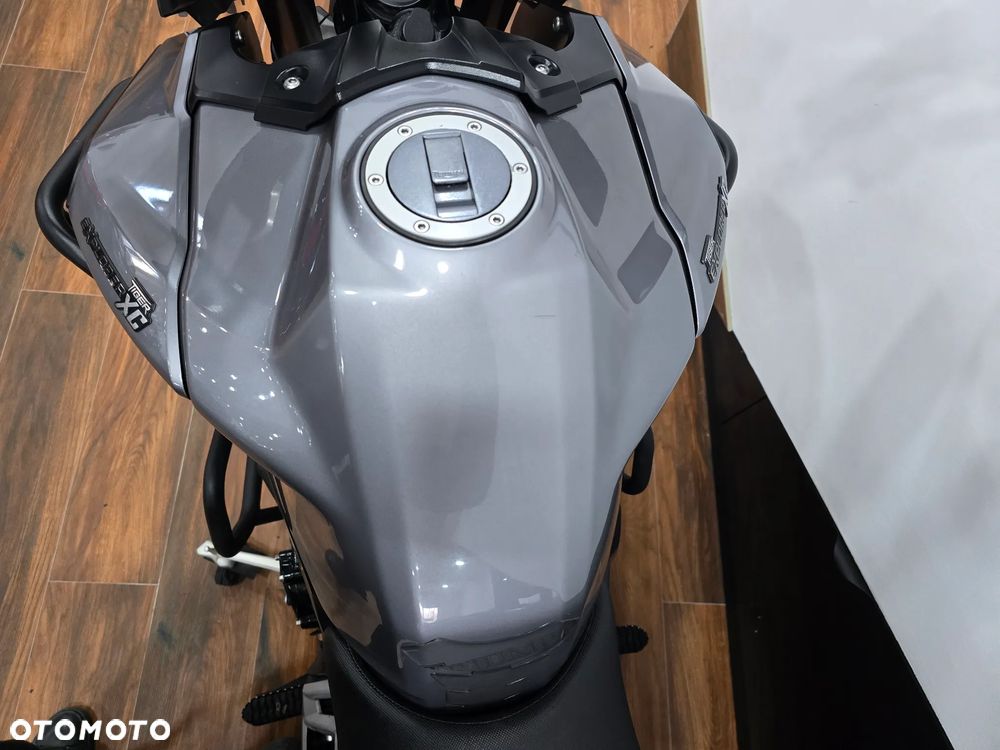 Triumph Tiger - 27