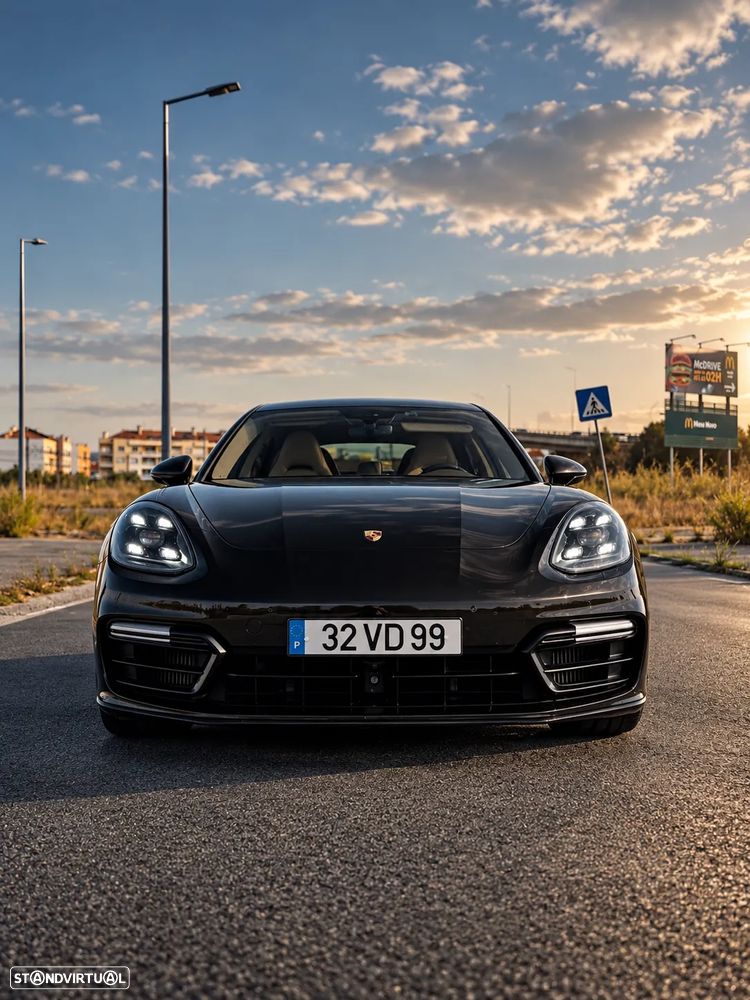 Porsche Panamera - 6