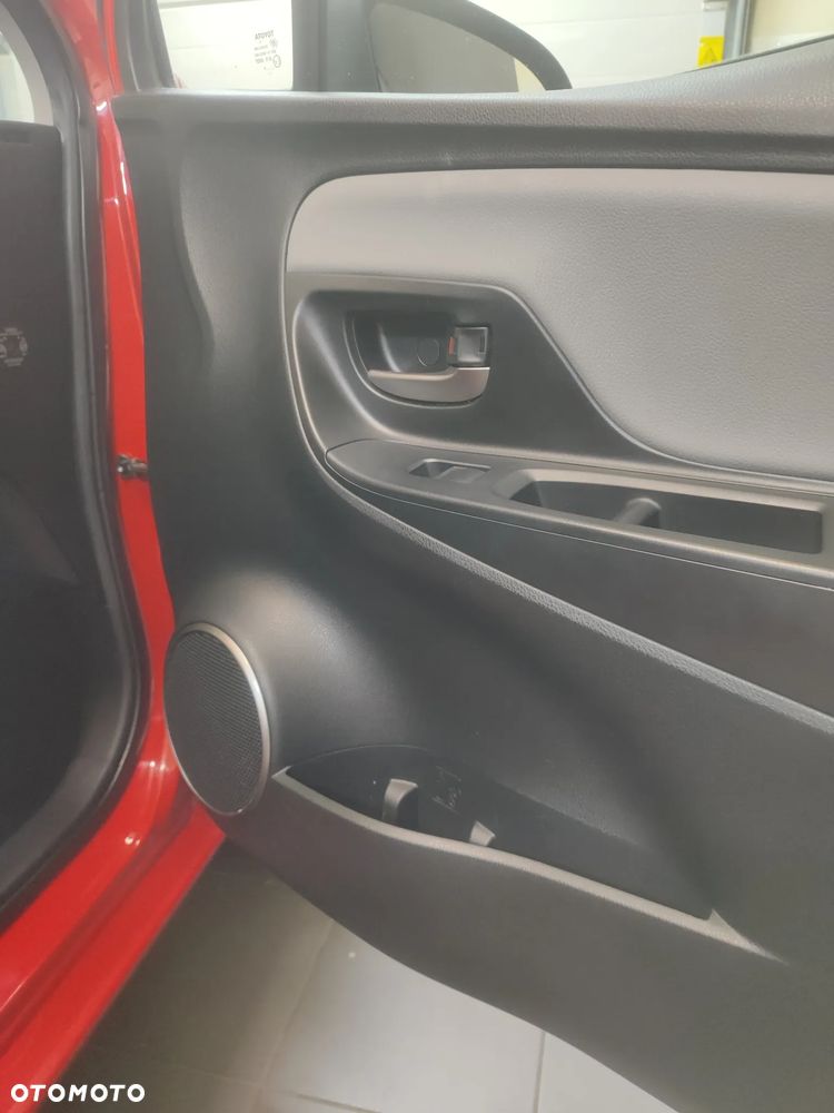 Toyota Yaris 1.0 Premium EU6 - 3