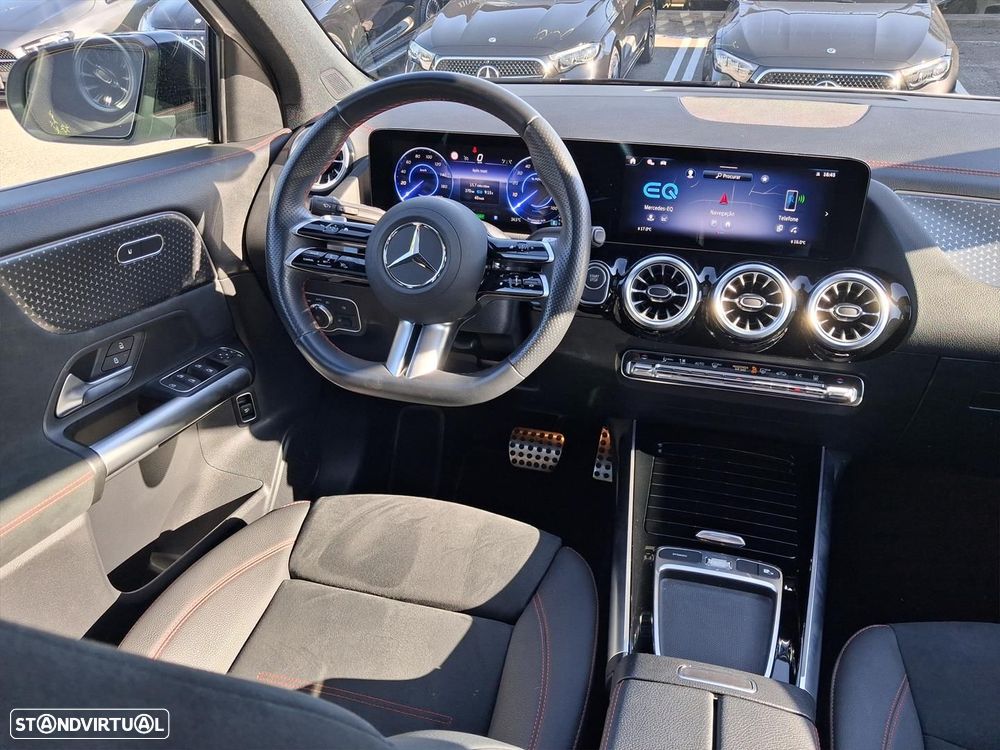 Mercedes-Benz EQA 250+ AMG Line - 17