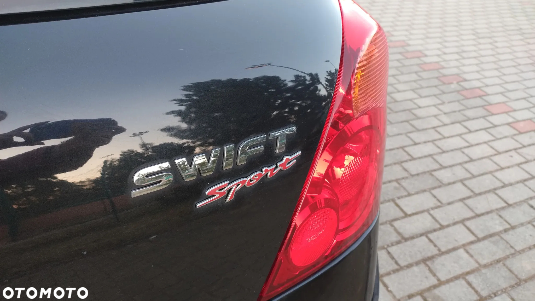 Suzuki Swift 1.6 Sport - 18