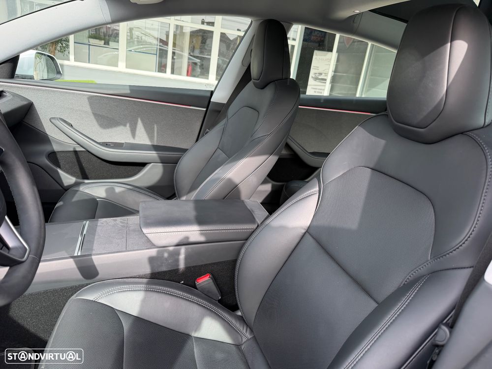 Tesla Model 3 Tração Traseira Premium - 12