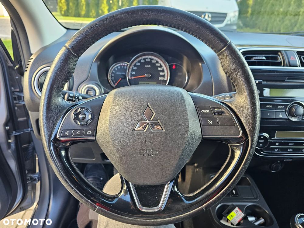 Mitsubishi Space Star - 18