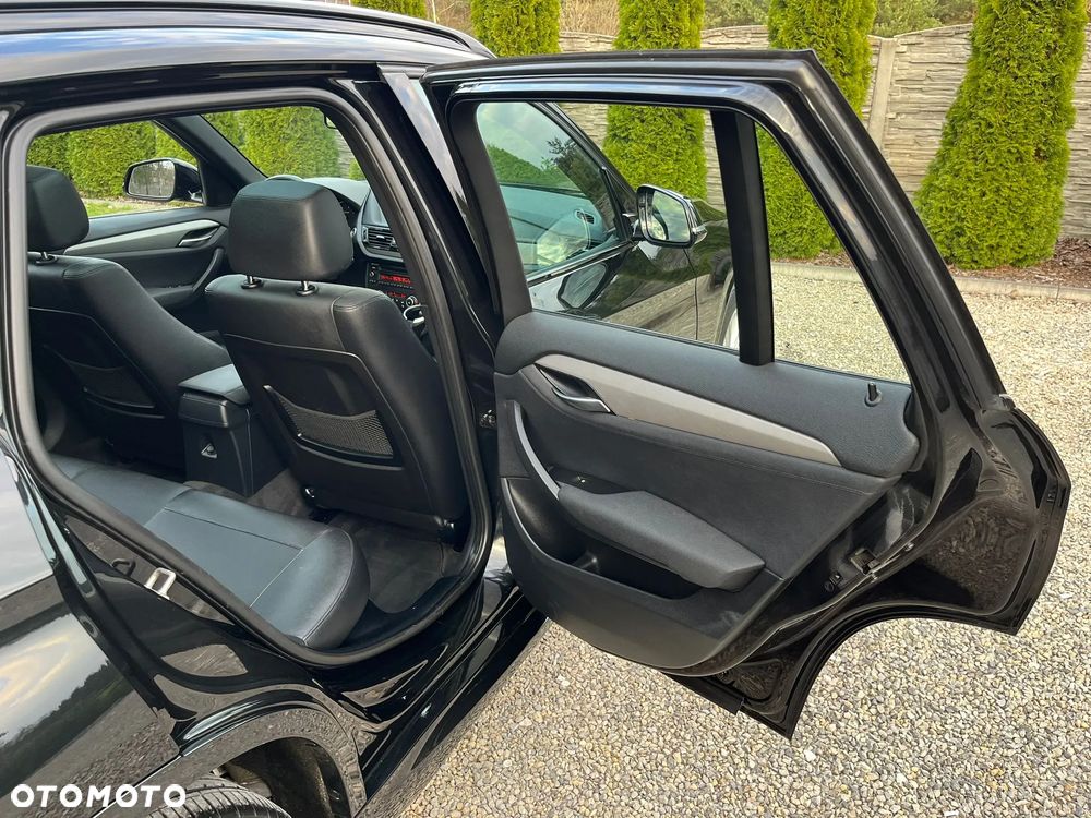 BMW X1 xDrive20d - 28