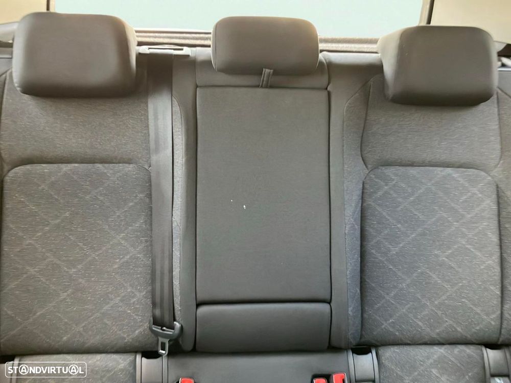 VW Golf 1.0 TSI Life - 16