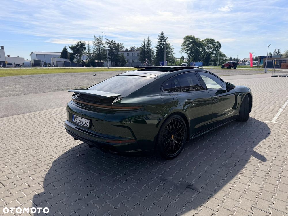 Porsche Panamera 4 - 4