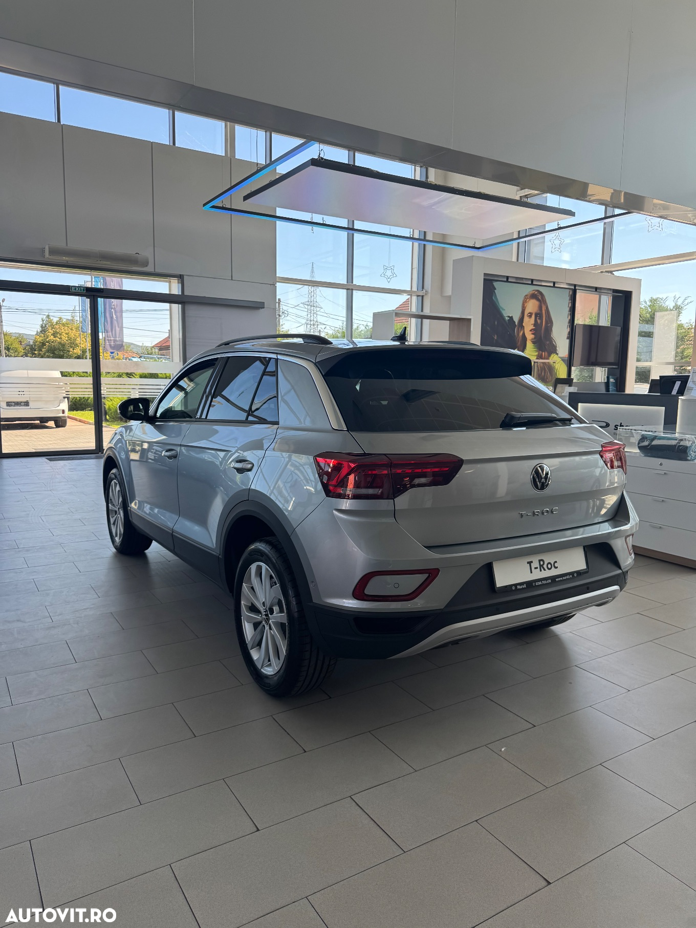 Volkswagen T-ROC 1.5 TSI DSG Advanced - 6