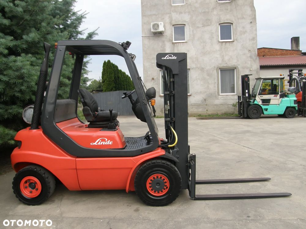 Linde H25T-03 TRIPLEX 4,60 z Niemiec - 3