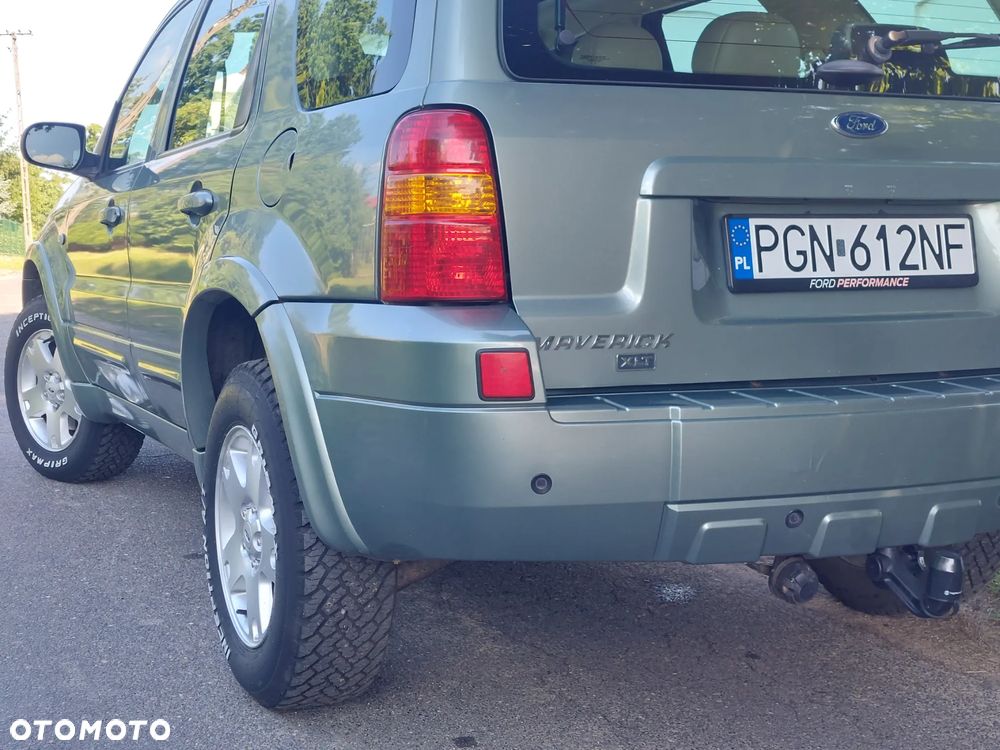 Ford Maverick 3.0 V6 Limited - 28