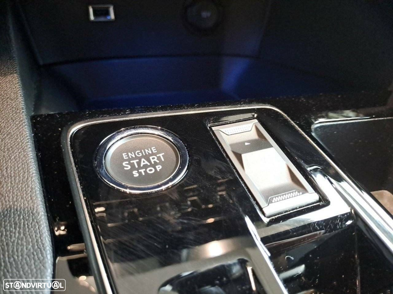 Peugeot 5008 1.5 BlueHDi Allure Pack EAT8 - 22