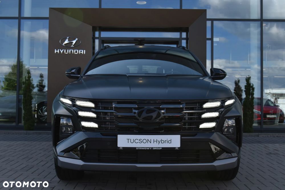 Hyundai Tucson 1.6 T-GDi HEV Smart Black 4WD - 2