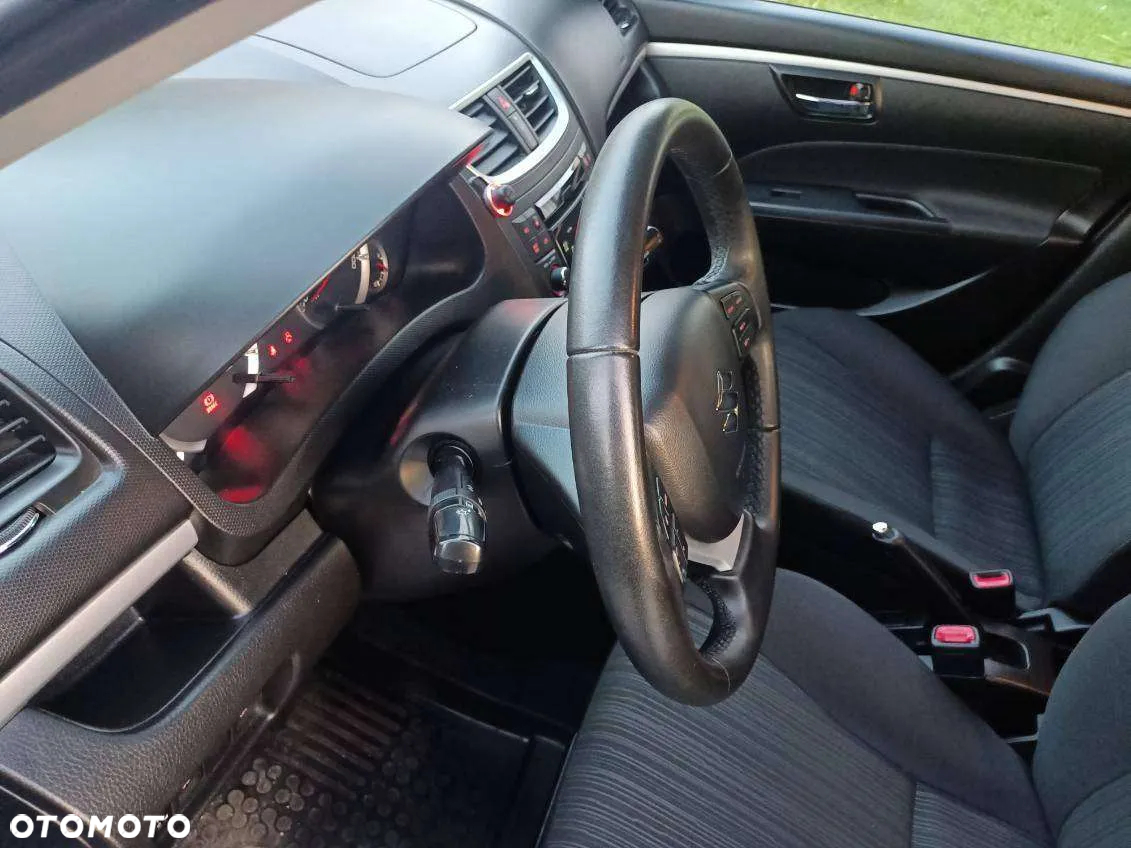 Suzuki Swift - 11