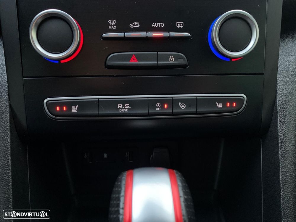 Renault Mégane 1.8 TCe R.S. EDC - 36