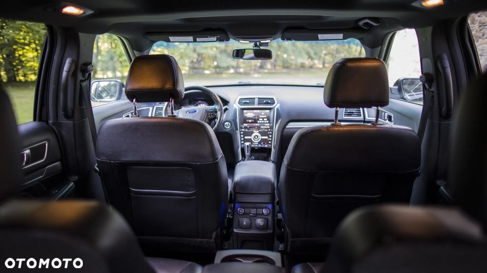 Ford Explorer - 9