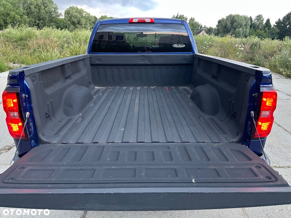 Chevrolet Silverado - 8