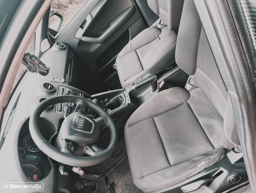 Audi A3 Sportback 1.9 TDI Ambition - 8