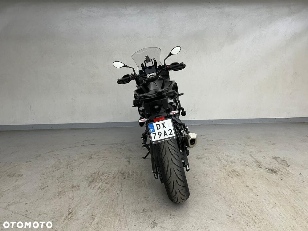 BMW S - 2