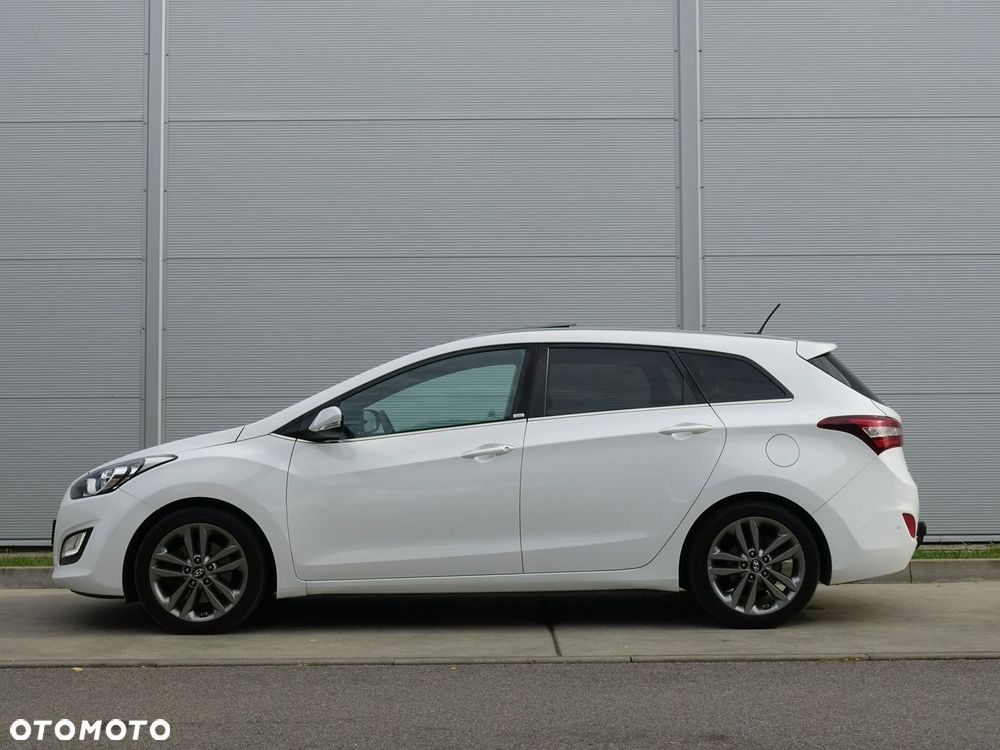 Hyundai i30 1.6 CRDI DCT Passion Plus - 3