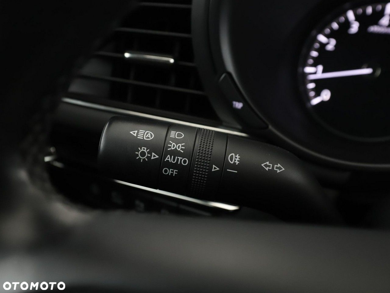 Mazda 3 SKYACTIV-G 120 Automatik Signature - 31