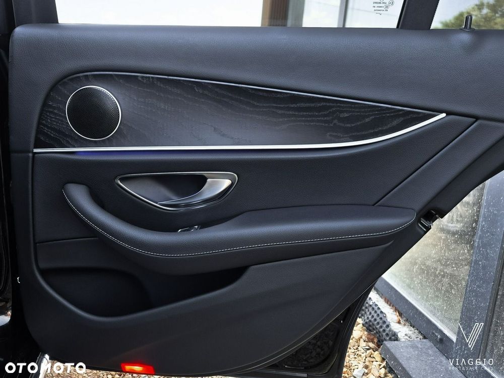 Mercedes-Benz Klasa E 200 d 9G-TRONIC Exclusive - 28