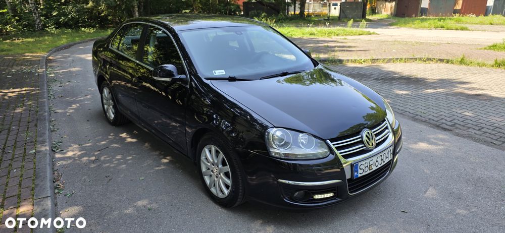 Volkswagen Jetta 2.0 TDI DPF Sportline DSG - 31