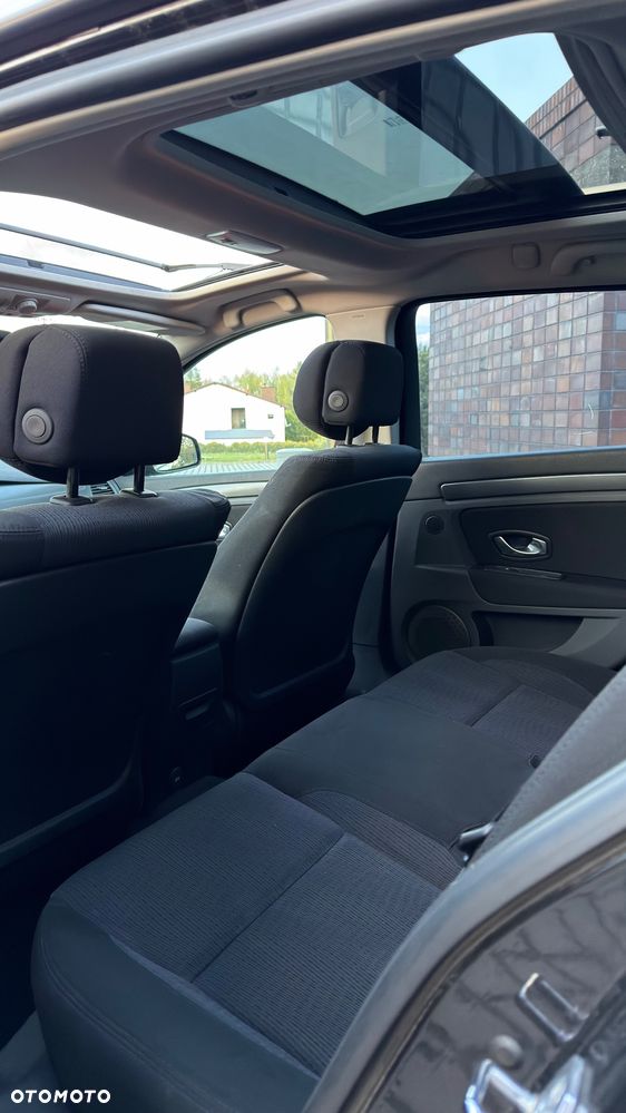 Renault Laguna 2.0 DCi Dynamique - 19