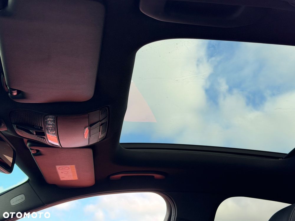 Mercedes-Benz Klasa C - 37