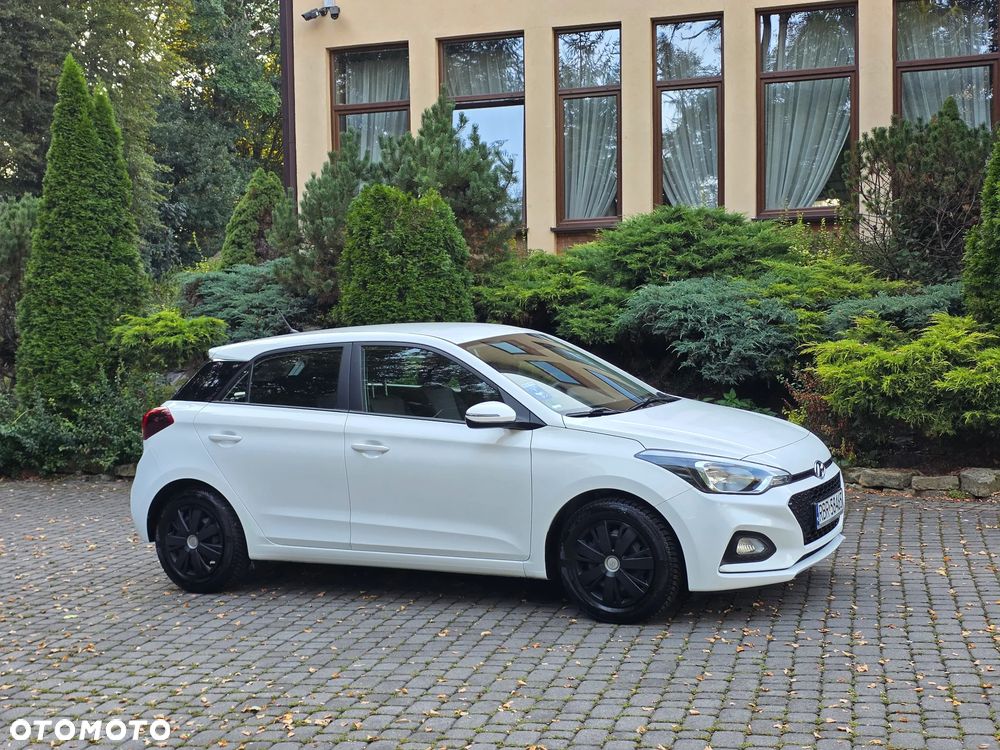 Hyundai i20 blue 1.2 Classic - 29