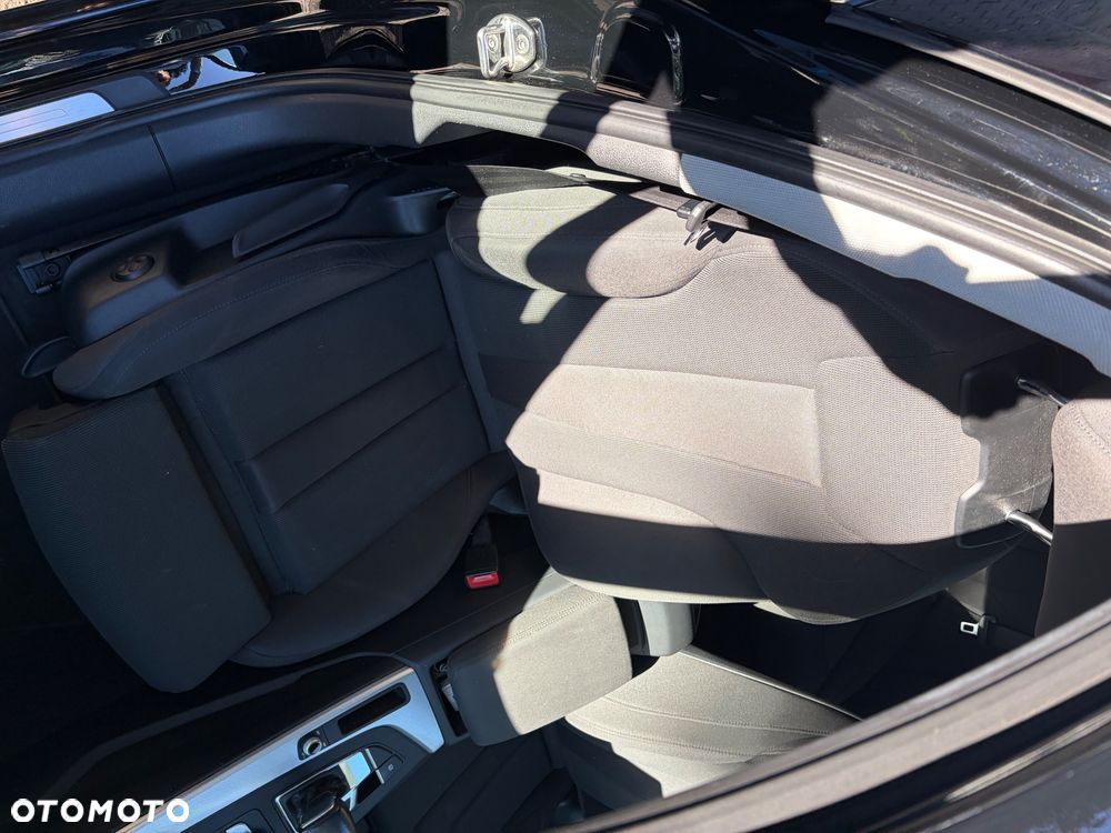 Audi A4 Avant - 25