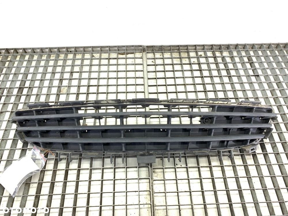 KRATKA ZDERZAKA PRZÓD - 99.00 PLN - OPEL ASTRA H GTC (A04) 2005 - 2010 1.4 (L08) 66 kW [90 KM] - 1