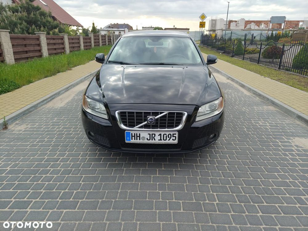 Volvo V70 2.0D Momentum - 6