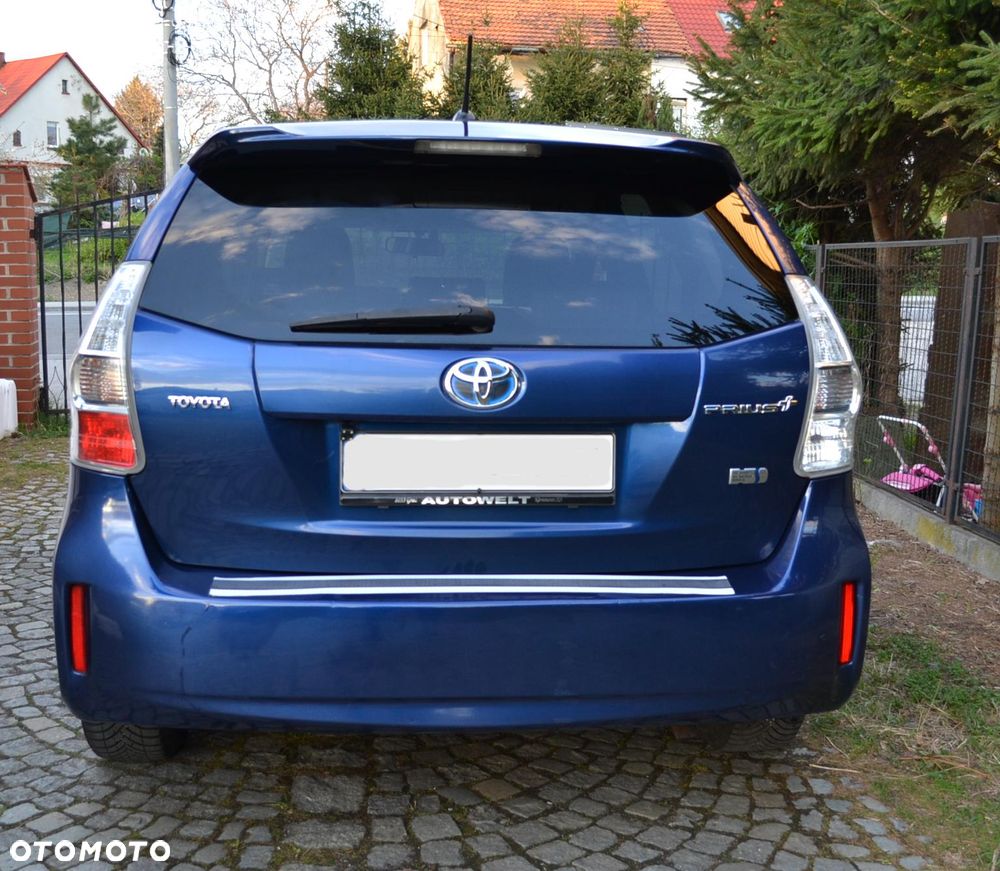 Toyota Prius+ (Hybrid) - 2