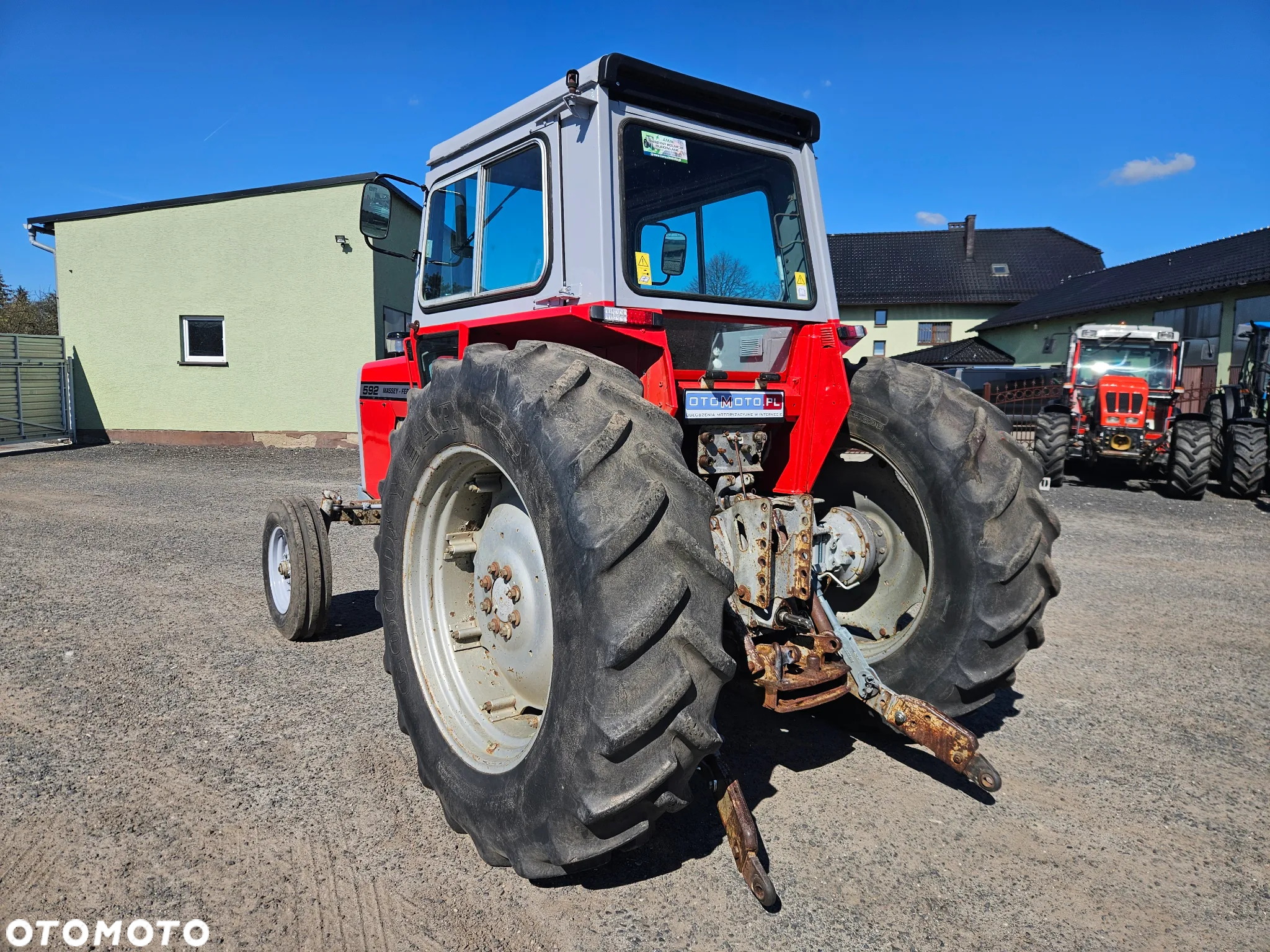 Massey Ferguson 592 - 3