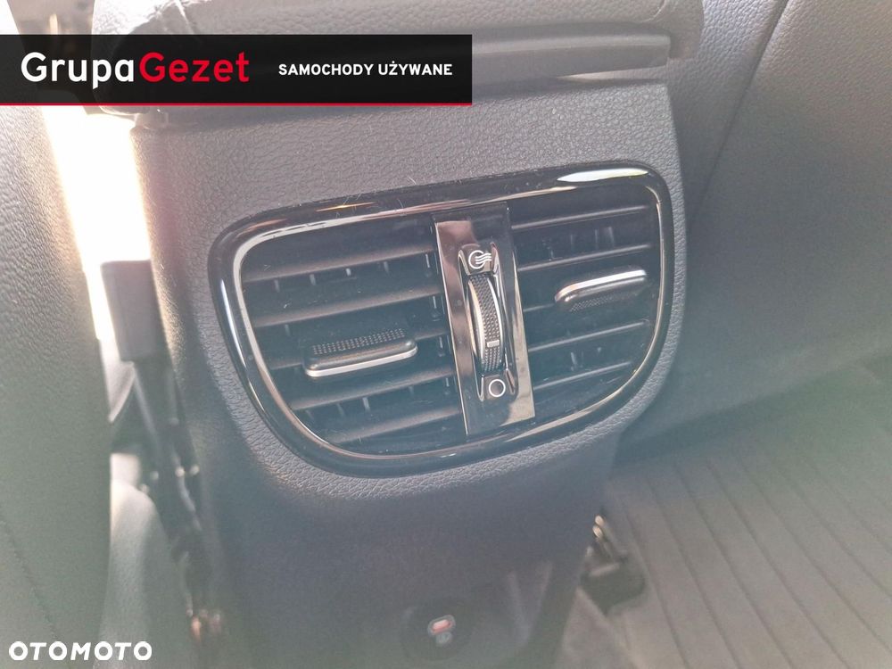 Kia XCeed 1.6 T-GDI Tribute DCT - 32
