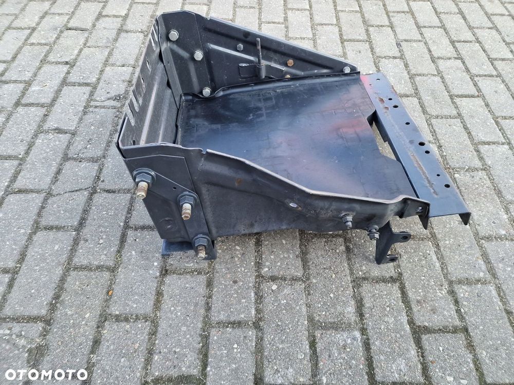 Podstawa Mocowanie Skrzynka Akumulator Scania R 2140666 - 2
