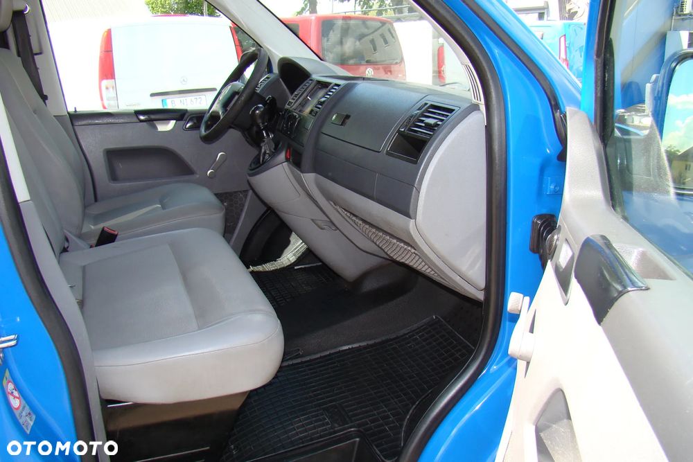 Volkswagen Transporter - 7