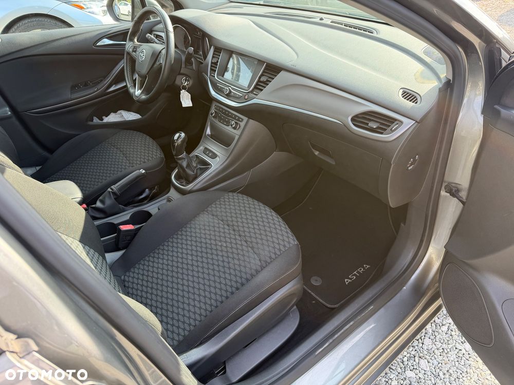 Opel Astra 1.4 Turbo Edition - 25