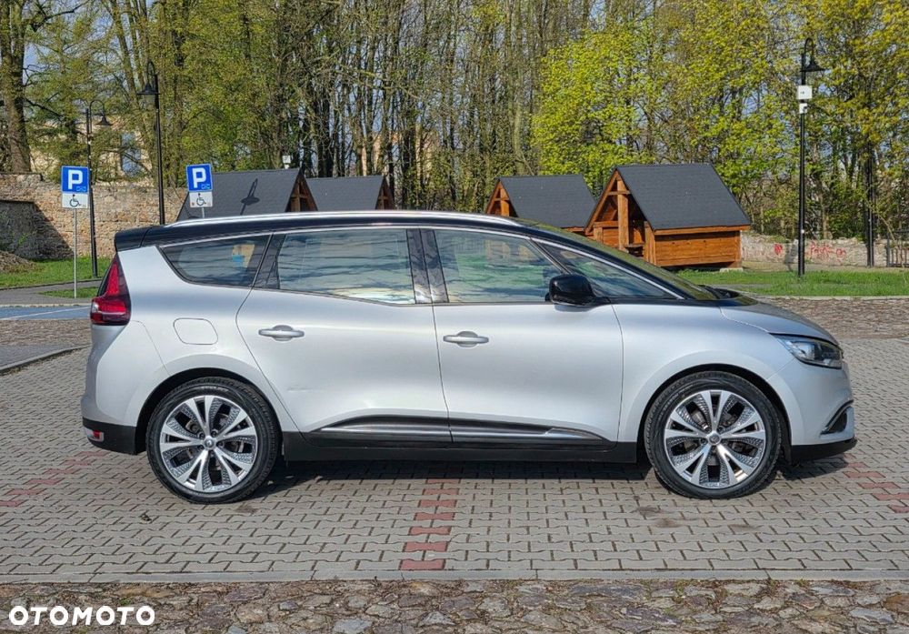 Renault Grand Scenic - 5