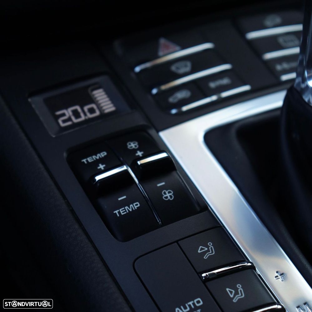 Porsche Macan S - 22
