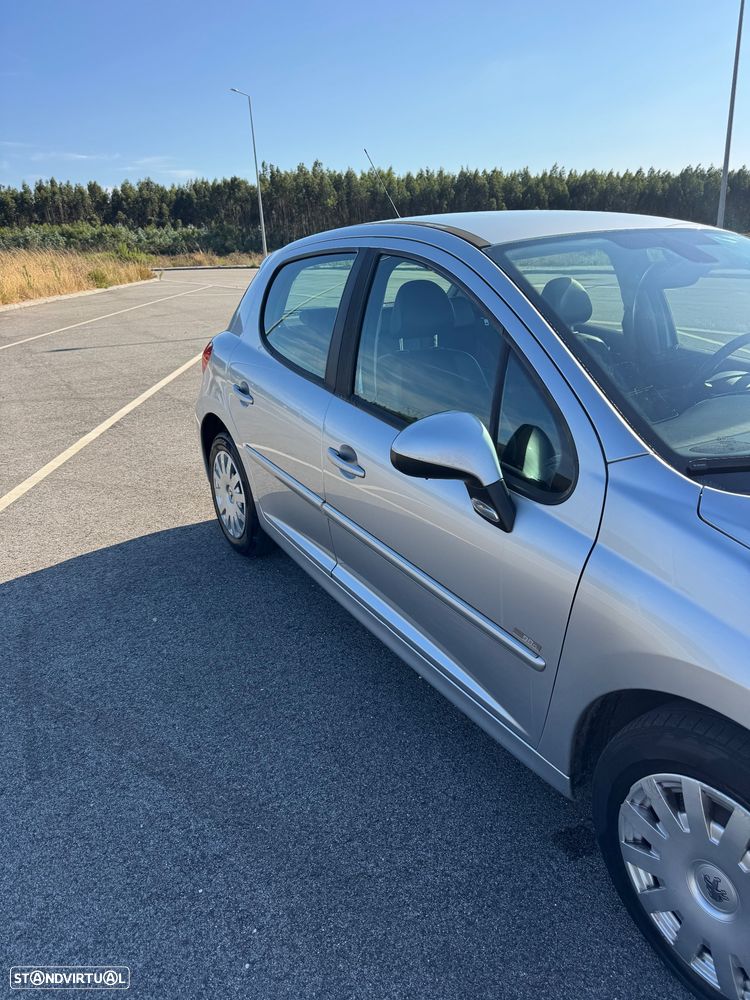 Peugeot 207 1.6 HDi 98g - 4