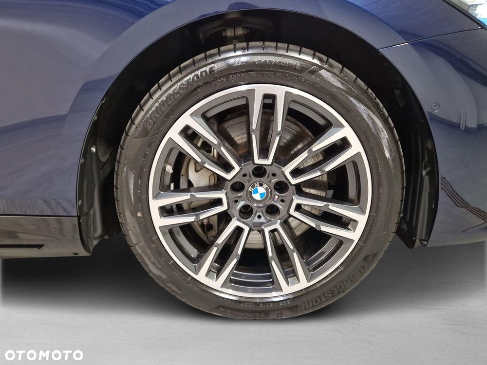 BMW Seria 5 - 10
