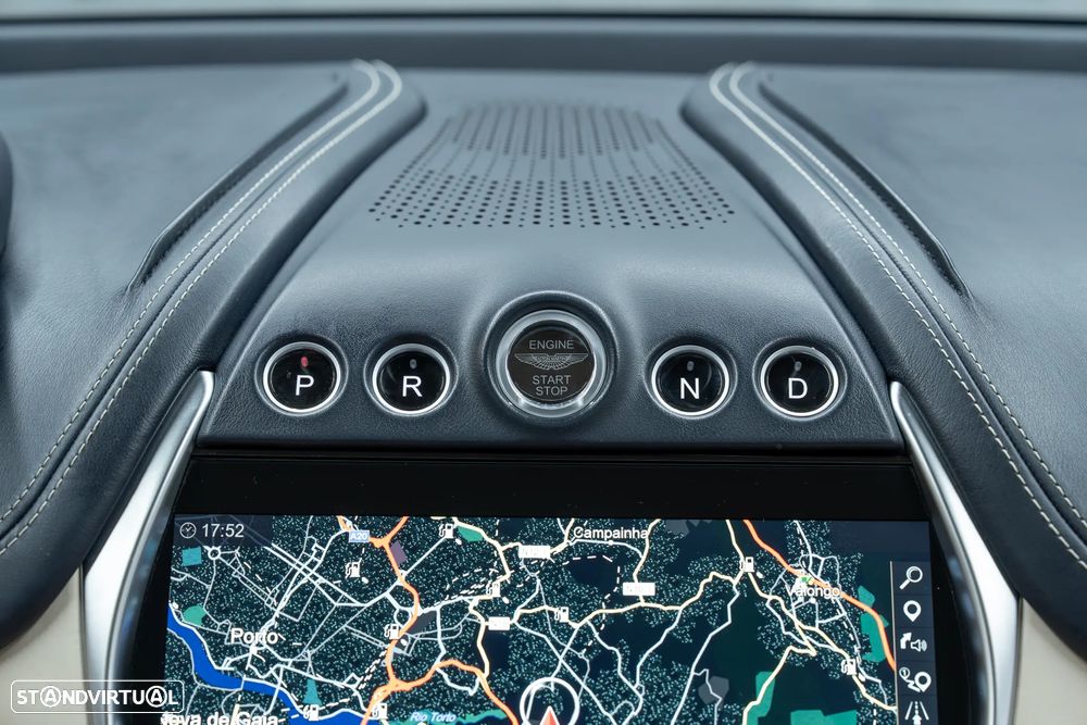 Aston Martin DBX Standard - 22