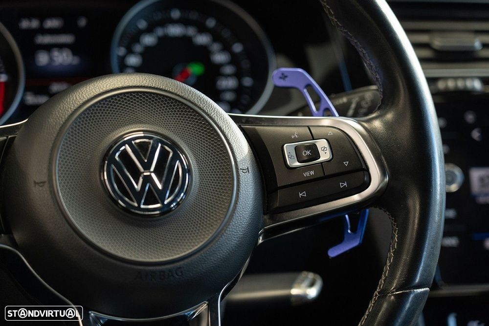 VW Golf 2.0 TDI GTD DSG - 26