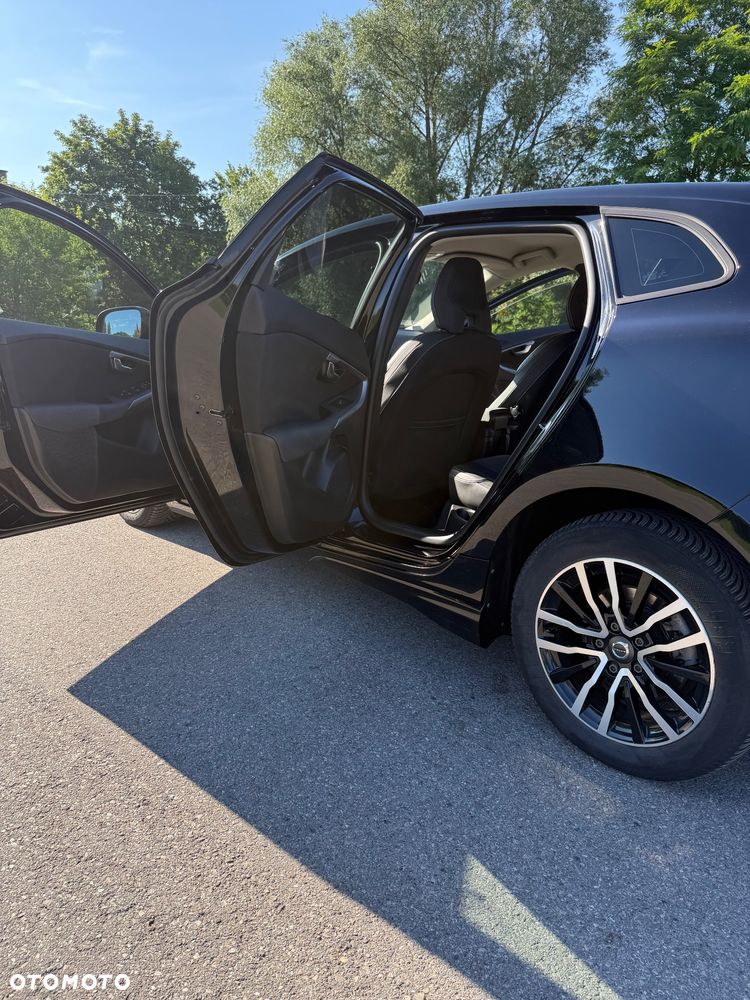 Volvo V40 - 11