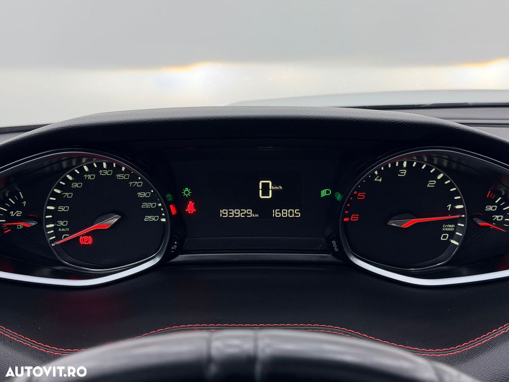 Peugeot 308 SW BlueHDi 130 Stop & Start GT - 22